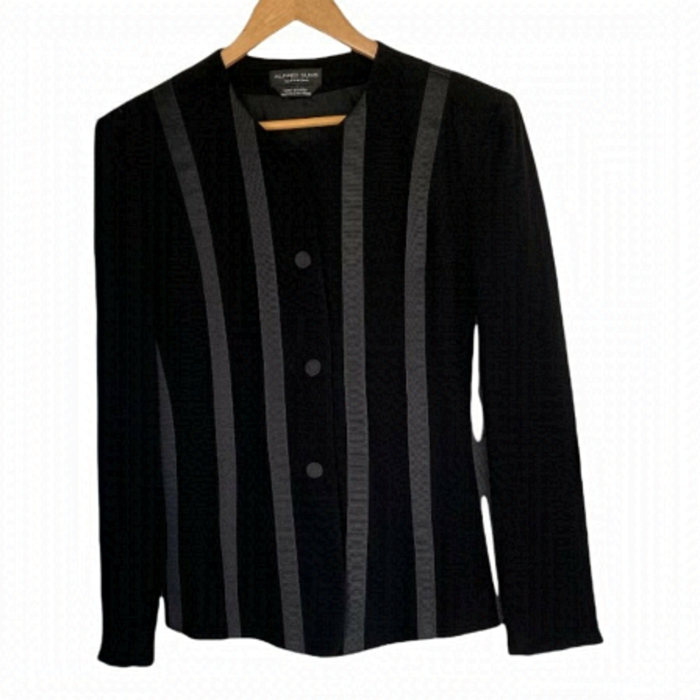 VINTAGE Made in Canada Alfred Sung Black Blazer Great Condition